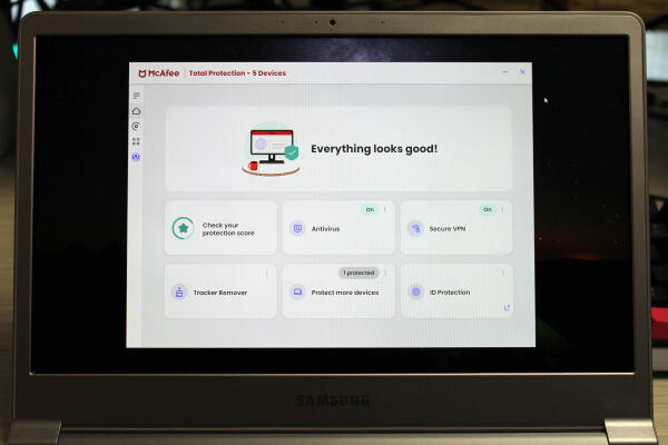 Đánh giá McAfee Total Protection: mạnh về “bảo vệ trực tuyến”, nhưng giá và hiệu suất vẫn gây lo ngại